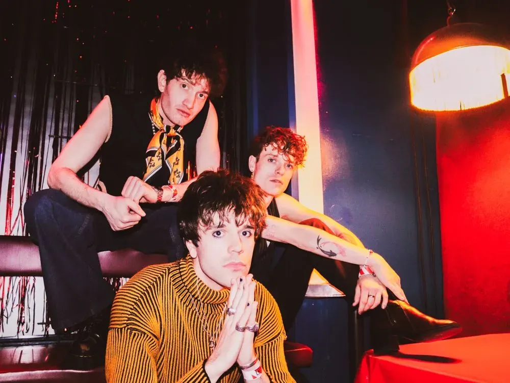 Artist "King No-One" artwork