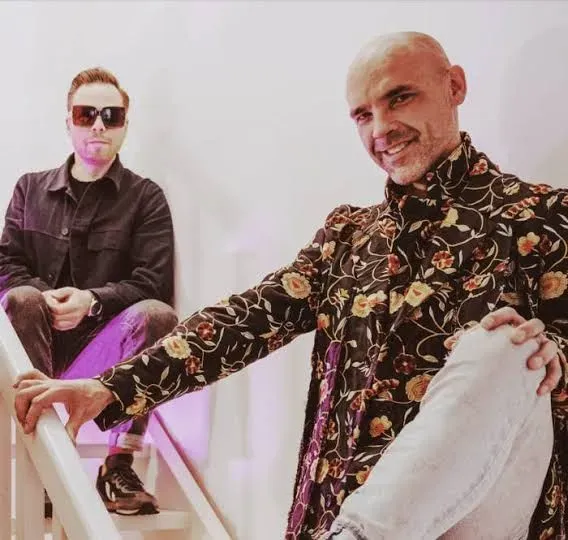 Artist "Popidiot" artwork