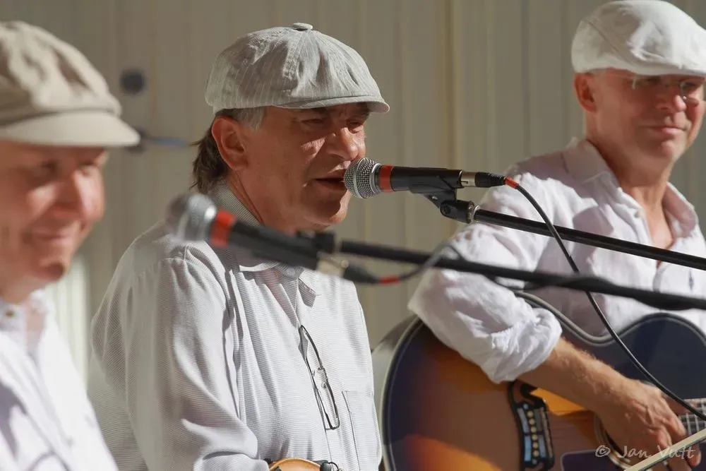 Artist "Lindpriid" artwork