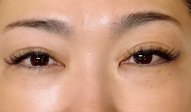 ボリュームラッシュ300本