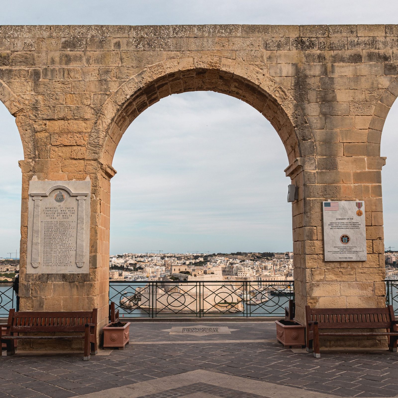 Upper Barrakka Gardens — photo 1