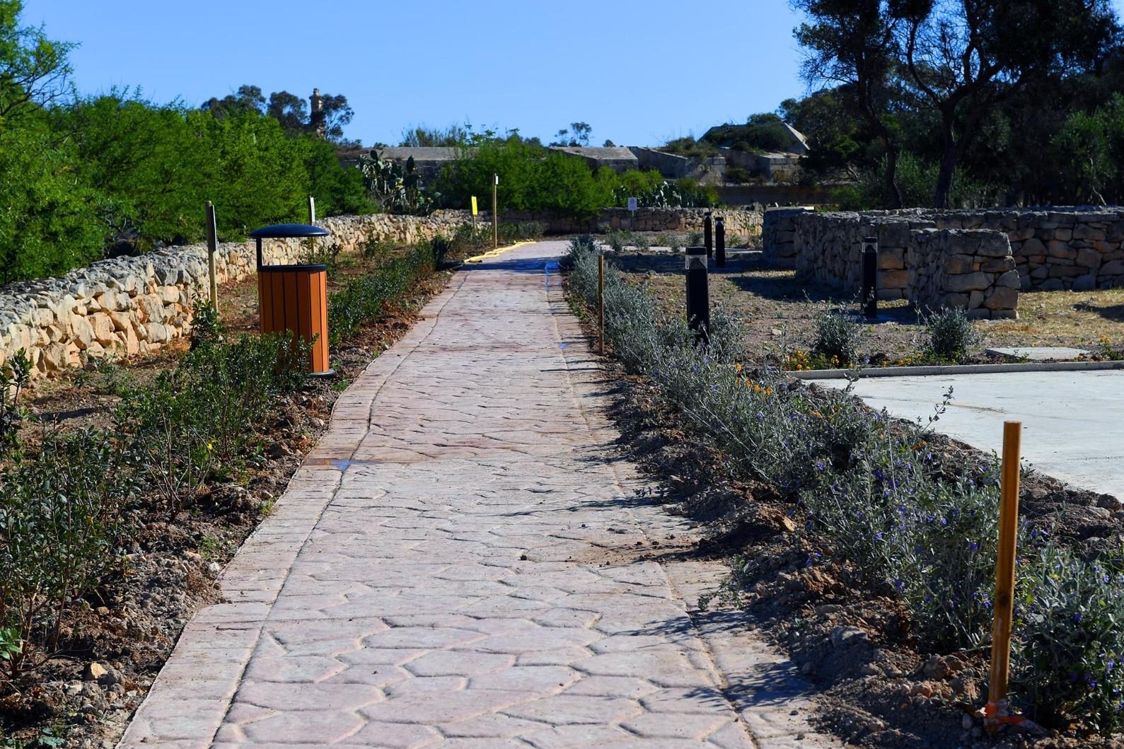 Żabbar Community Park — photo 1