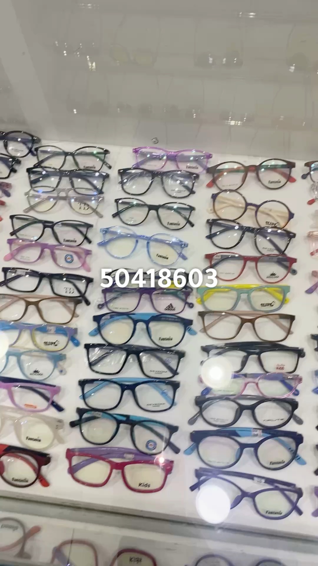 نظارات النور ثرى الفروانيه قطعه ١شارع الاردن بسور نادى تضامن 50418603