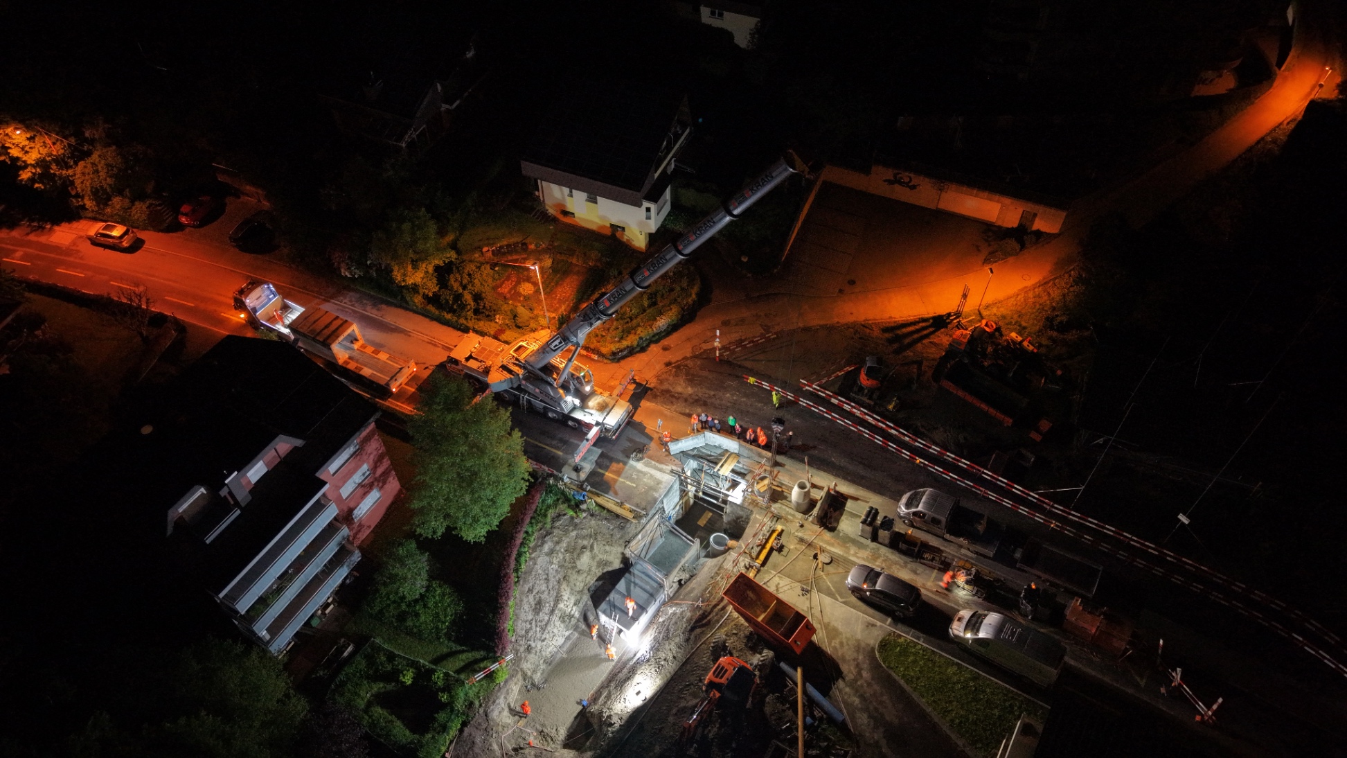 Bachdurchlass Küntwilerstrasse – Einbau in der Nacht