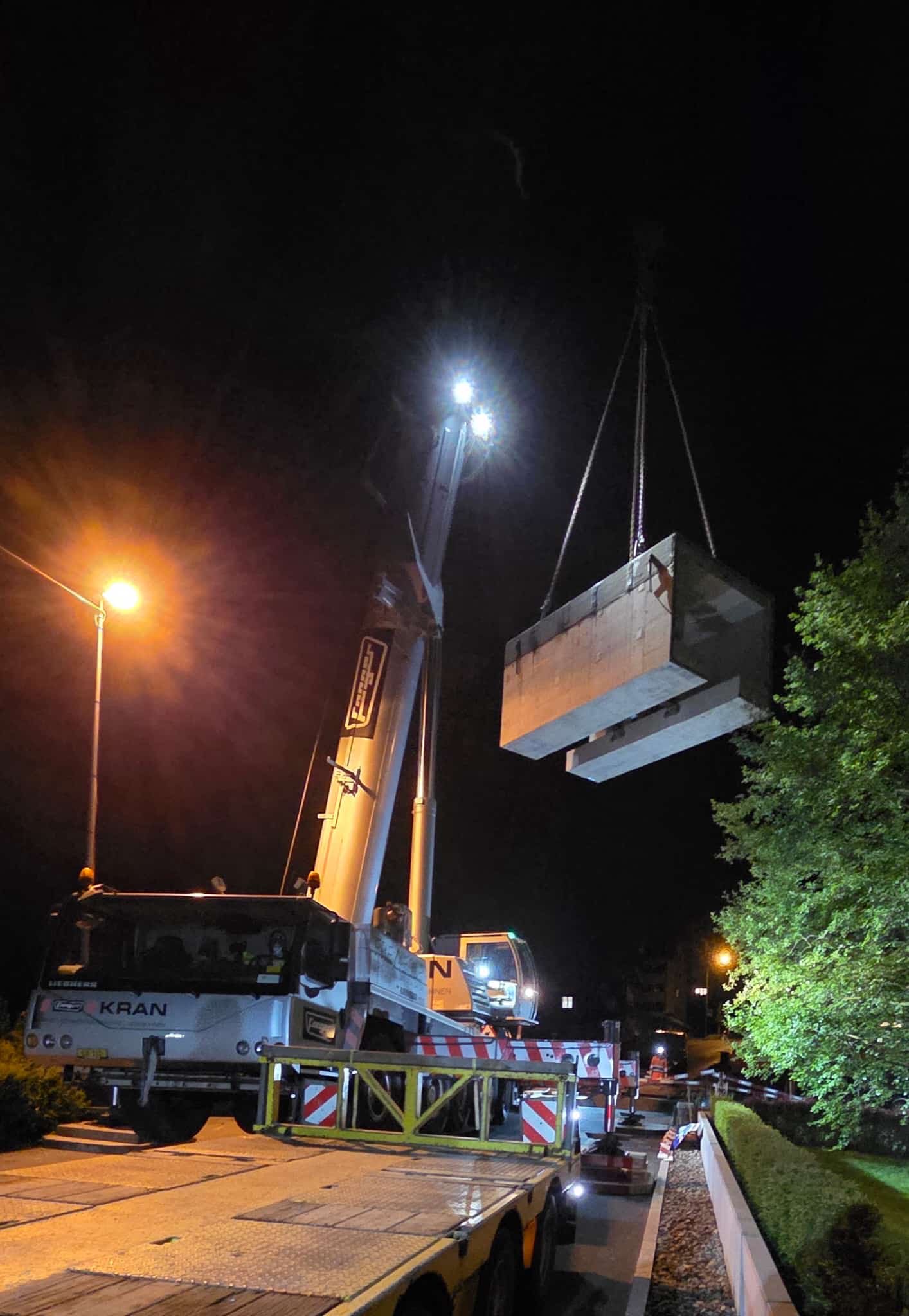 Bachdurchlass Küntwilerstrasse – Einbau in der Nacht — Bild 2