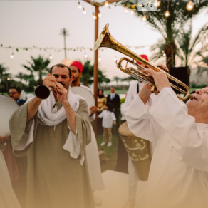 Entertainment (Artists, Photobooth, and more)