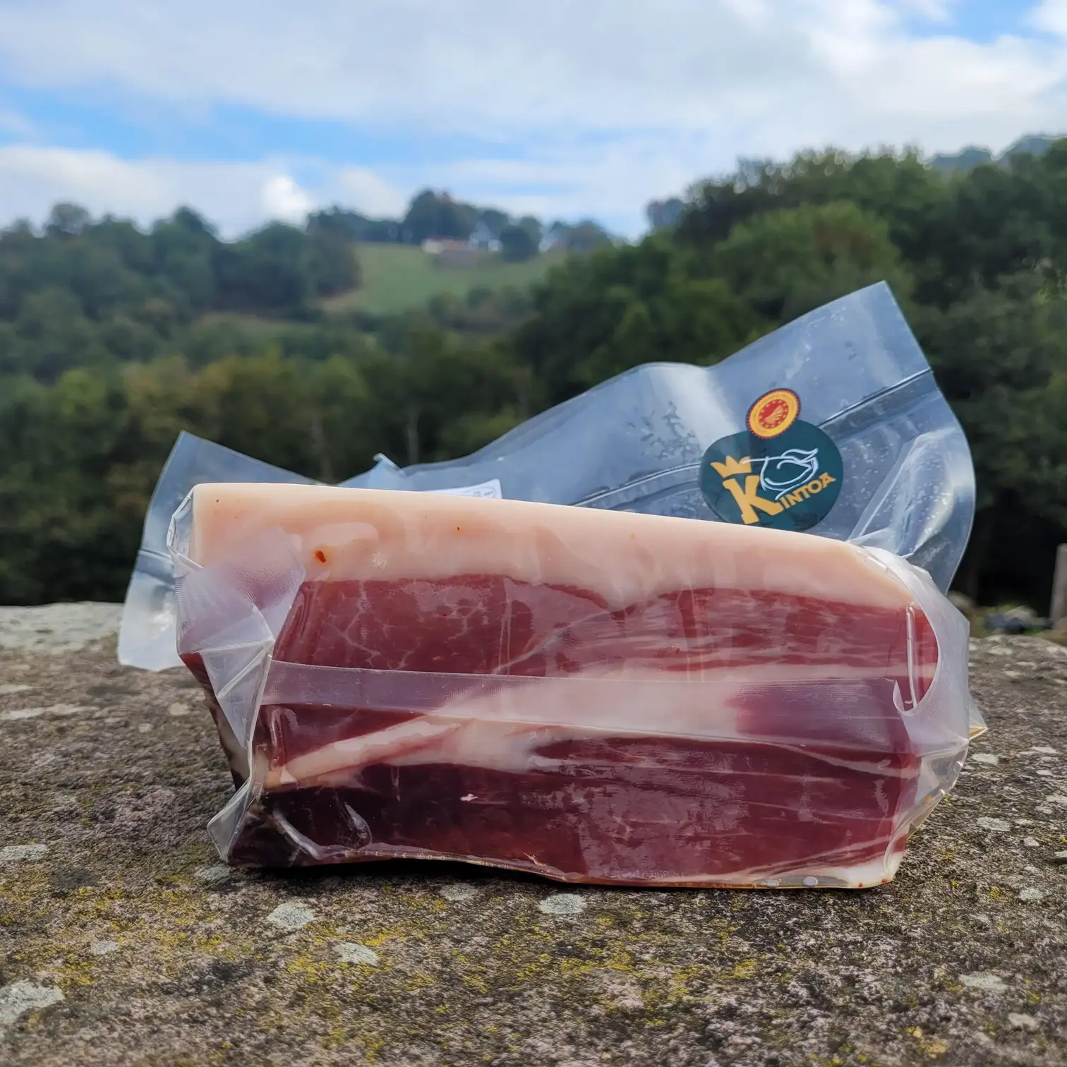 Image de Jambon Kintoa désossé (2kg)