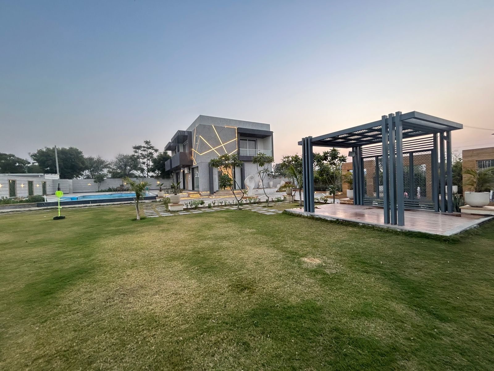 Property View 6