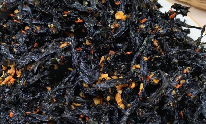 Rong biển cháy tỏi (S)
