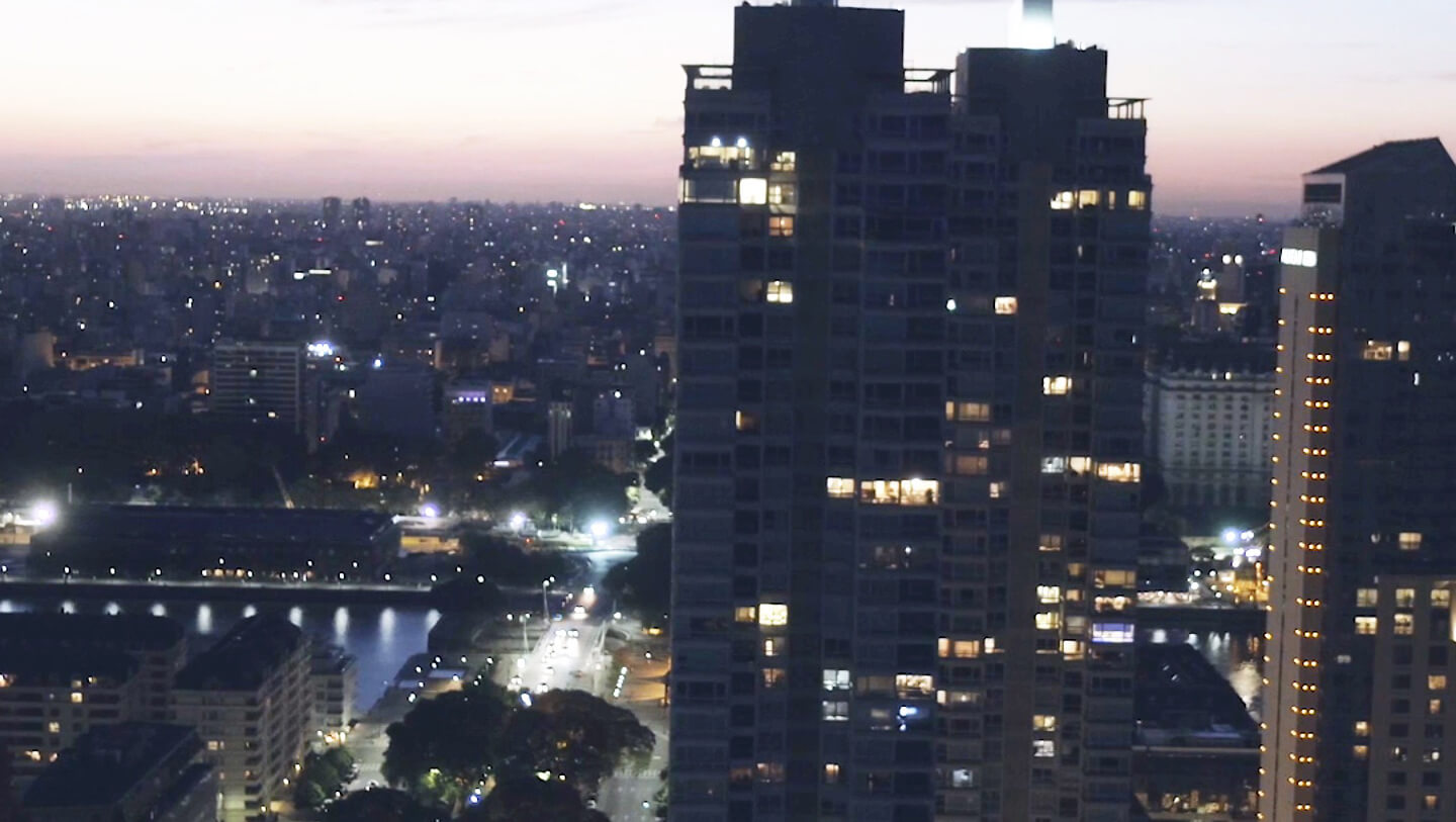 Portrait of EL FISCAL, LA PRESIDENTA Y EL ESPÍA