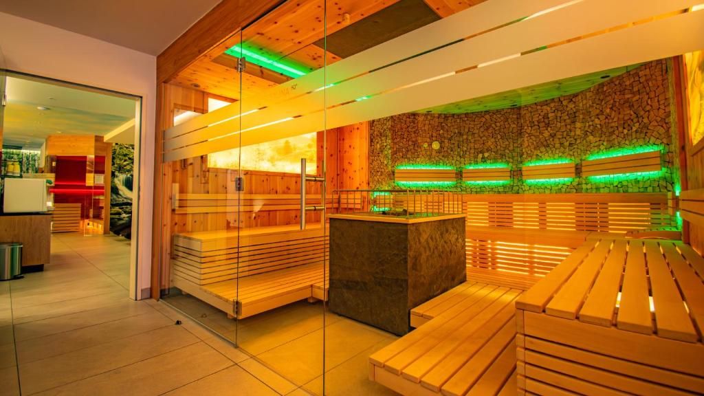 https://firebasestorage.googleapis.com/v0/b/fastenhotel.firebasestorage.app/o/31h1QVJnAv7ac0nE7tP4%2Fimages%2F2025-05-30T07%3A59%3A27.685Z?alt=media&token=15d804f2-7337-404e-ac88-021071f65853