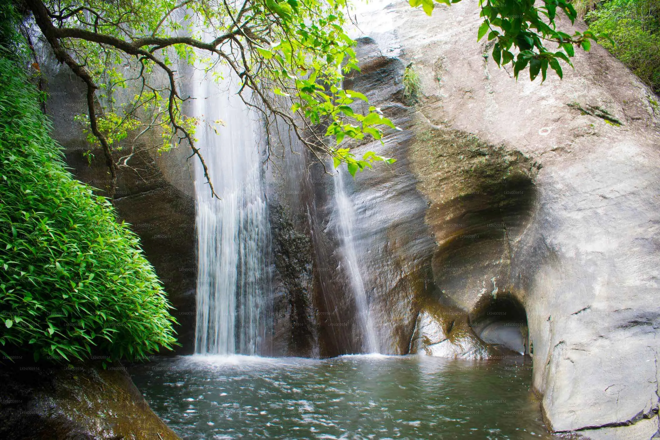 Bambarakanda to Devils Staircase Jeep Safari