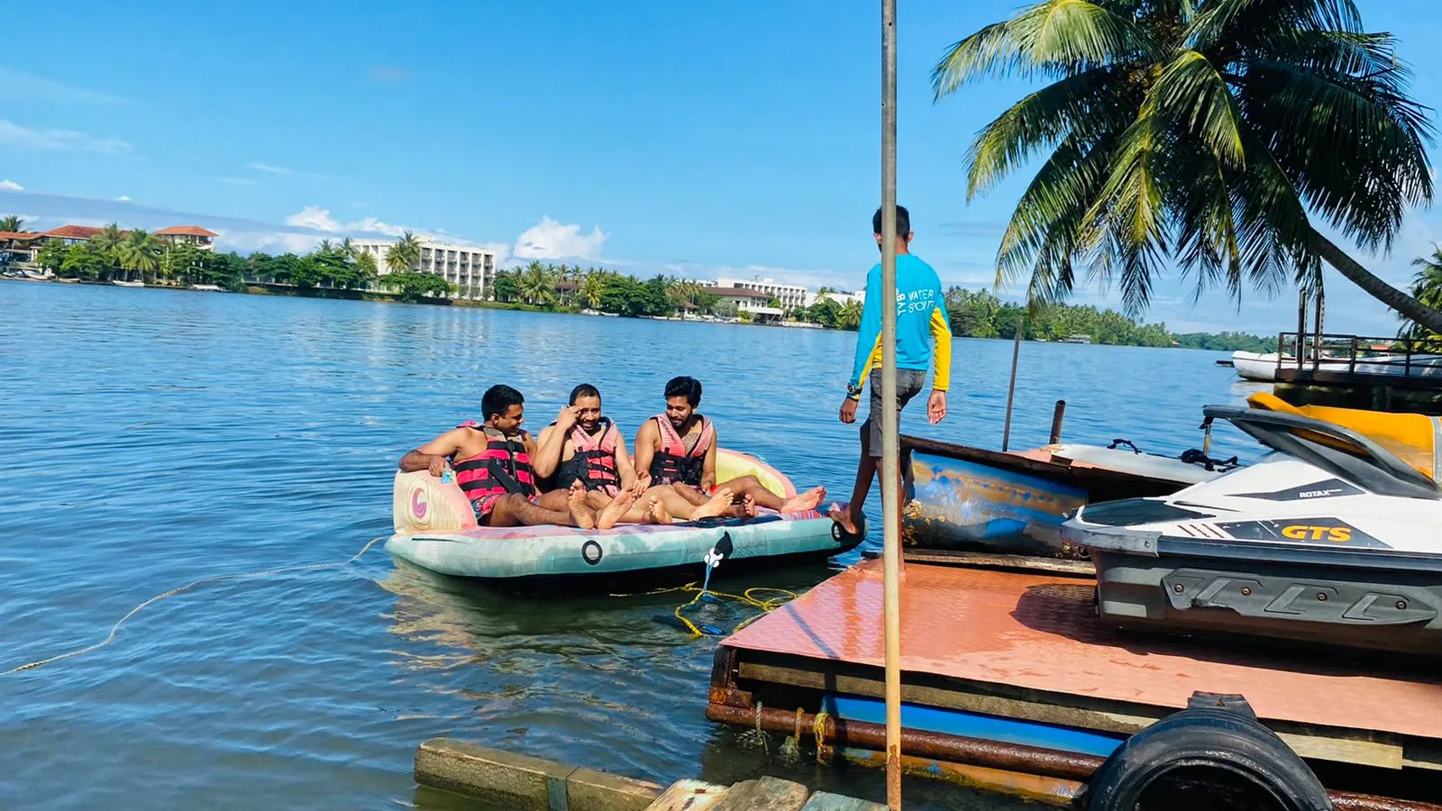 Experience F in Bentota