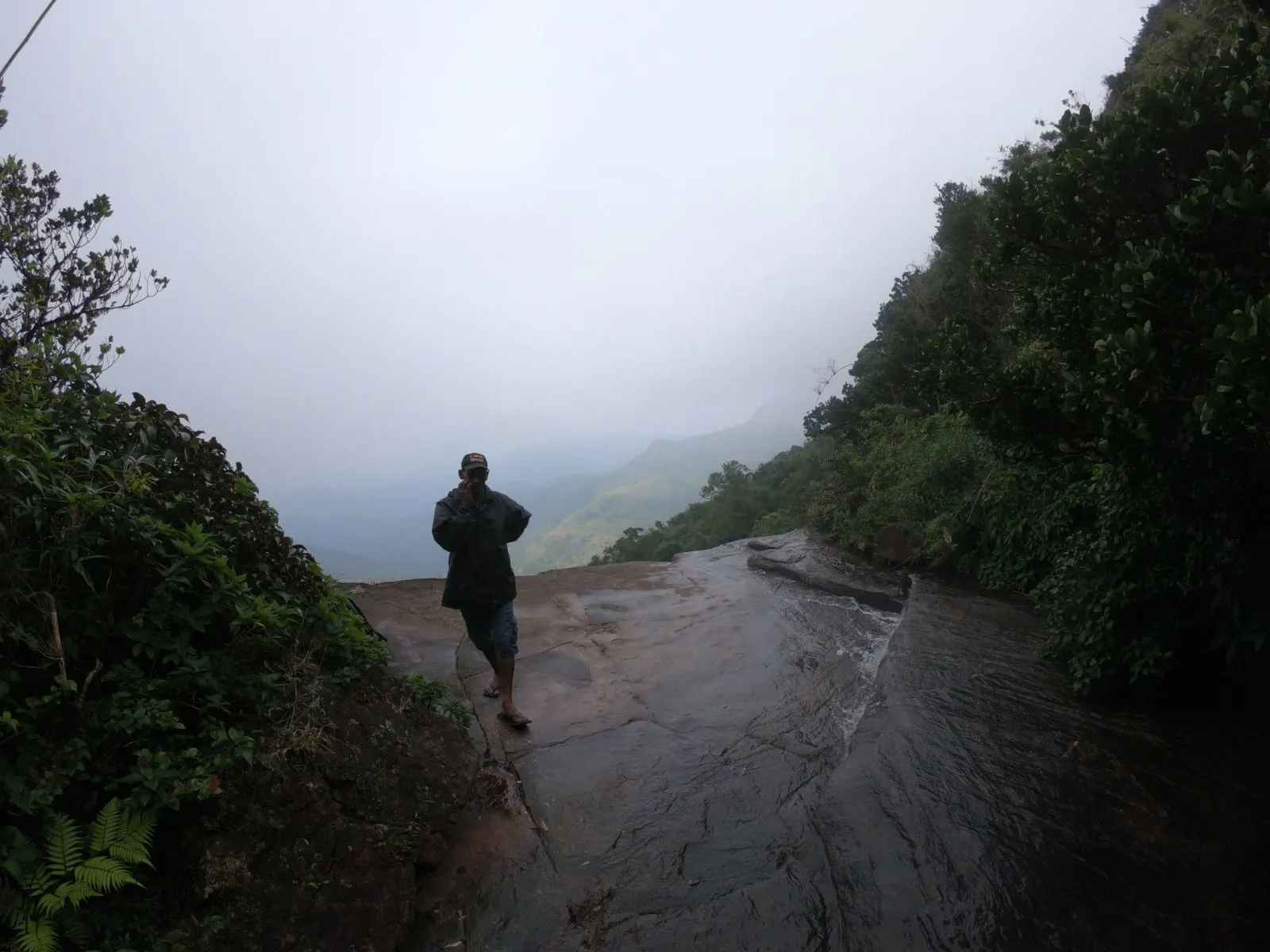 Full Day Waterfall Hiking Tour in Knuckles Mountain Range