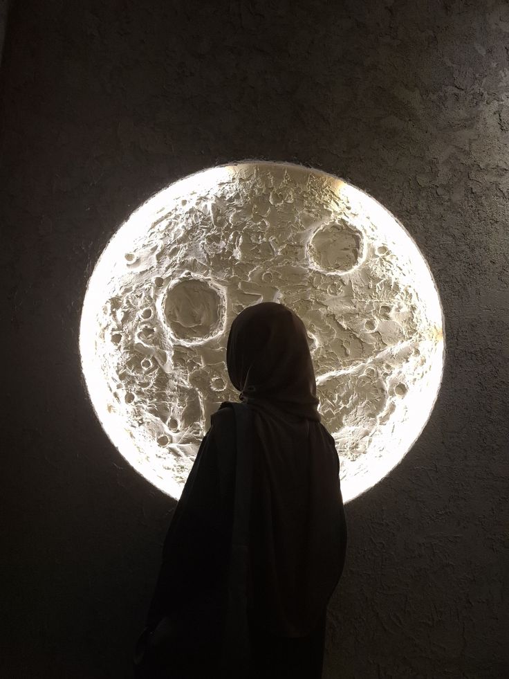 ماذا أفعل مع البكاء المستمر دون سبب؟