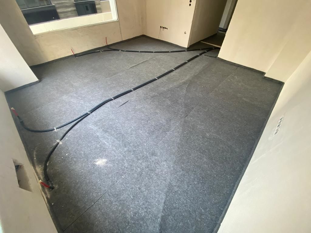 7mm-YN 300 gr/m2- Şap Altı Isı Yalıtımı Polyester Elyaf Keçe
