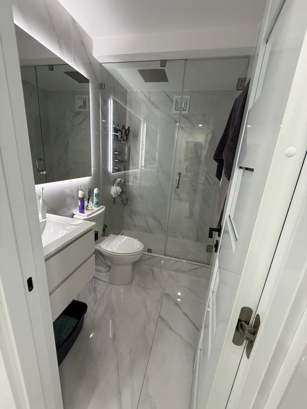 Modern Bathroom — Kitchen renovation project by Fenix Construction