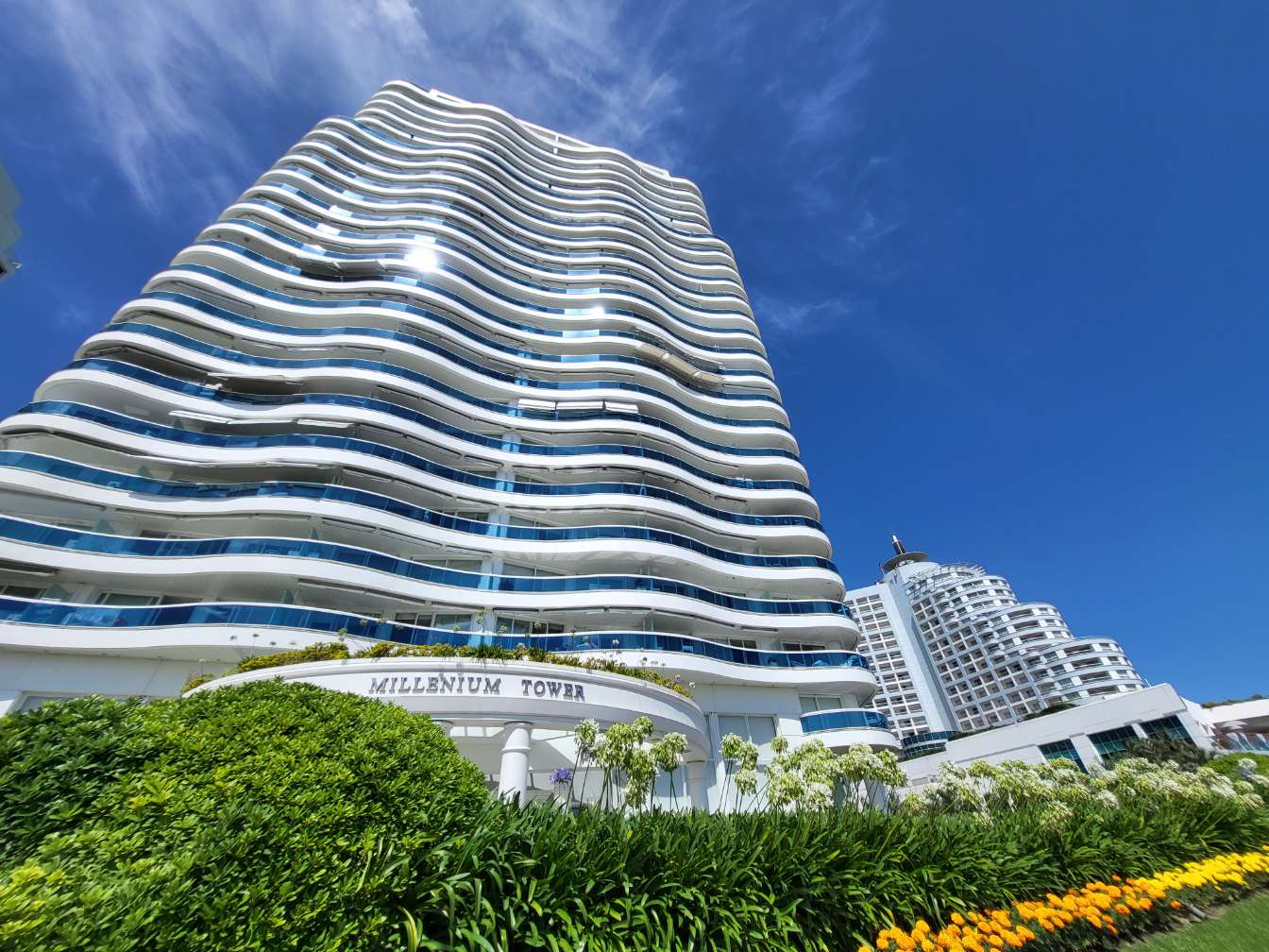 MILLENIUM TOWER 3 SUITES Y SERVICIO