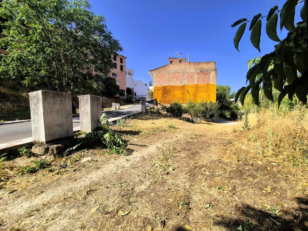 Premium-Baugrundstück in Algarinejo – Ihr Traumhaus in Andalusien