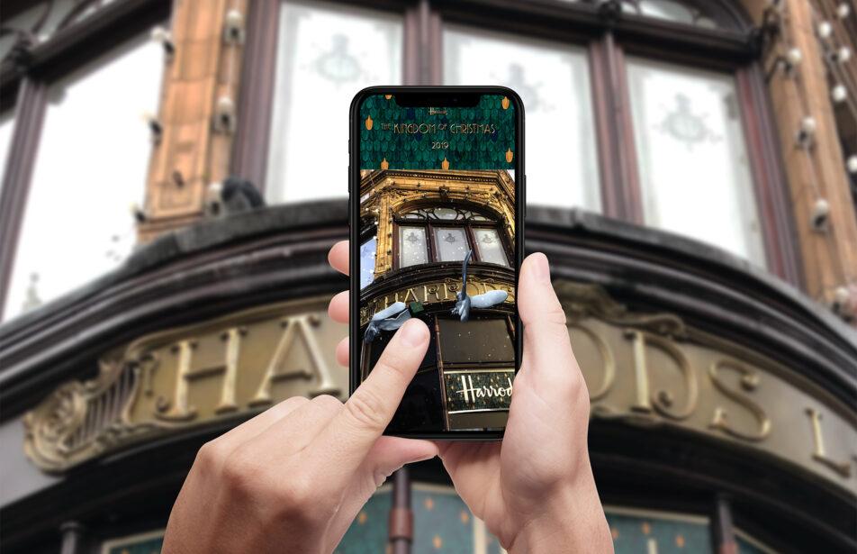 Making Christmas even more magical with AR trails image 7