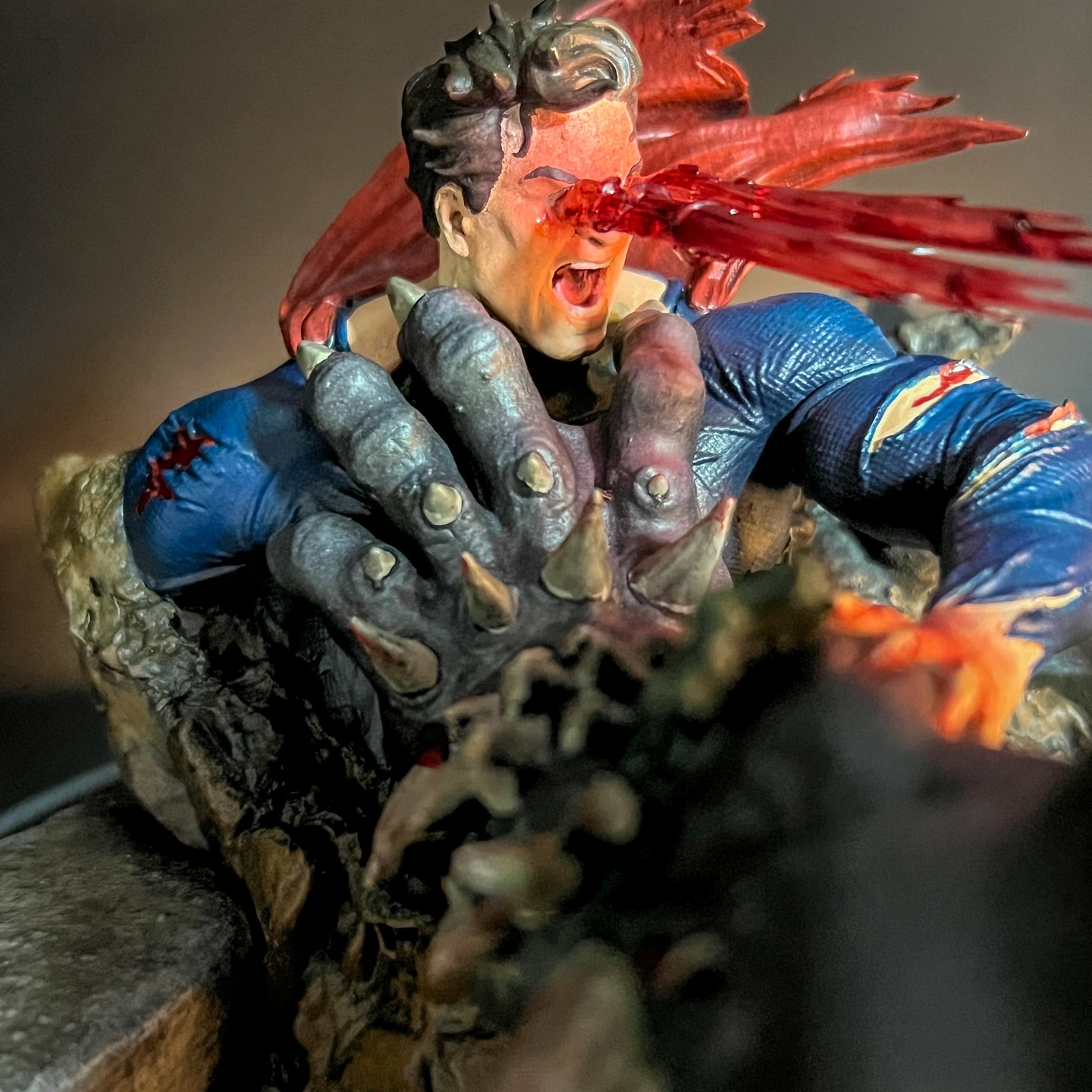 Apocalypse vs Superman - Mídia 7