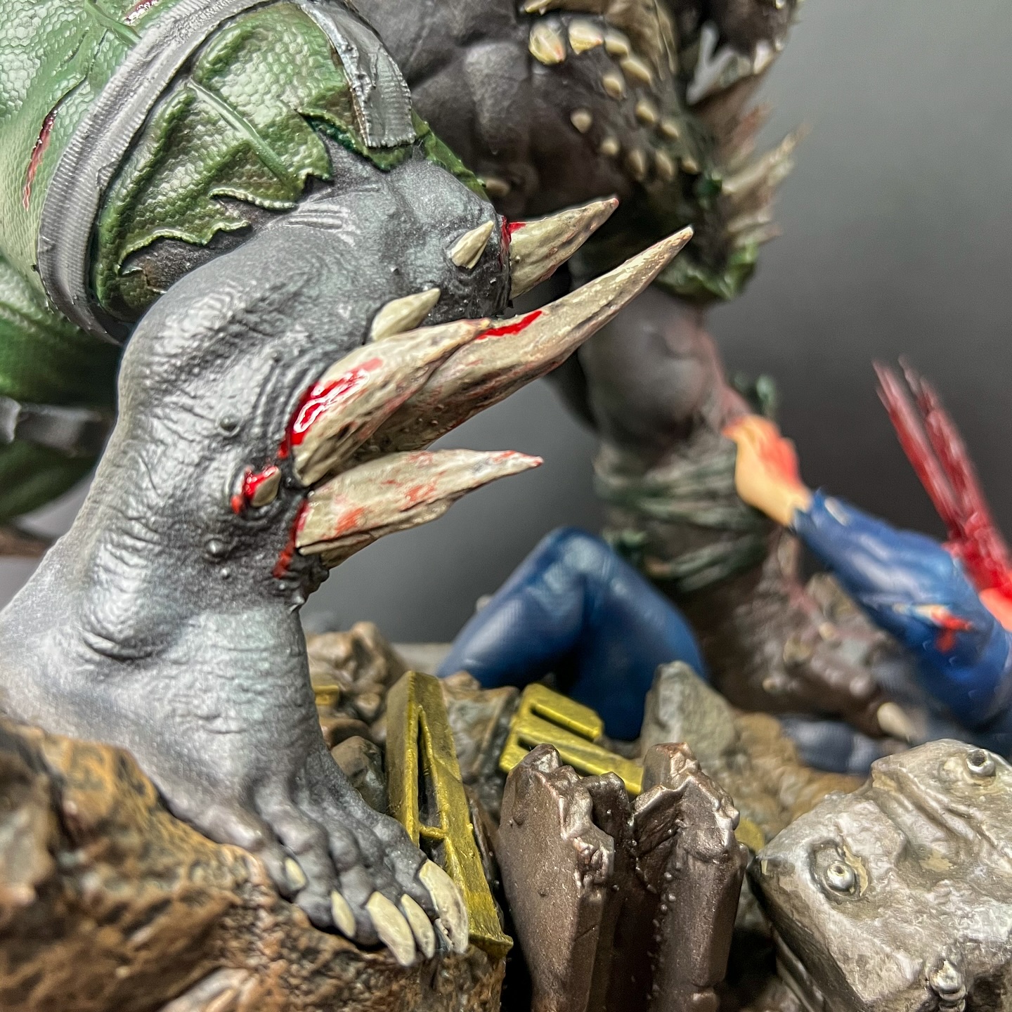 Apocalypse vs Superman - Mídia 10