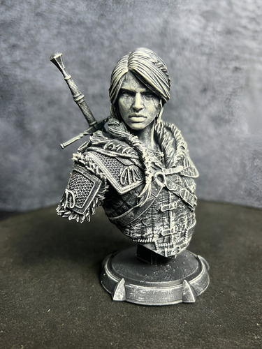 Ciri The Witcher Cinza-escuro - Mídia 2