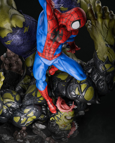 Spider Man Vs Hulk | Marvel - Mídia 8