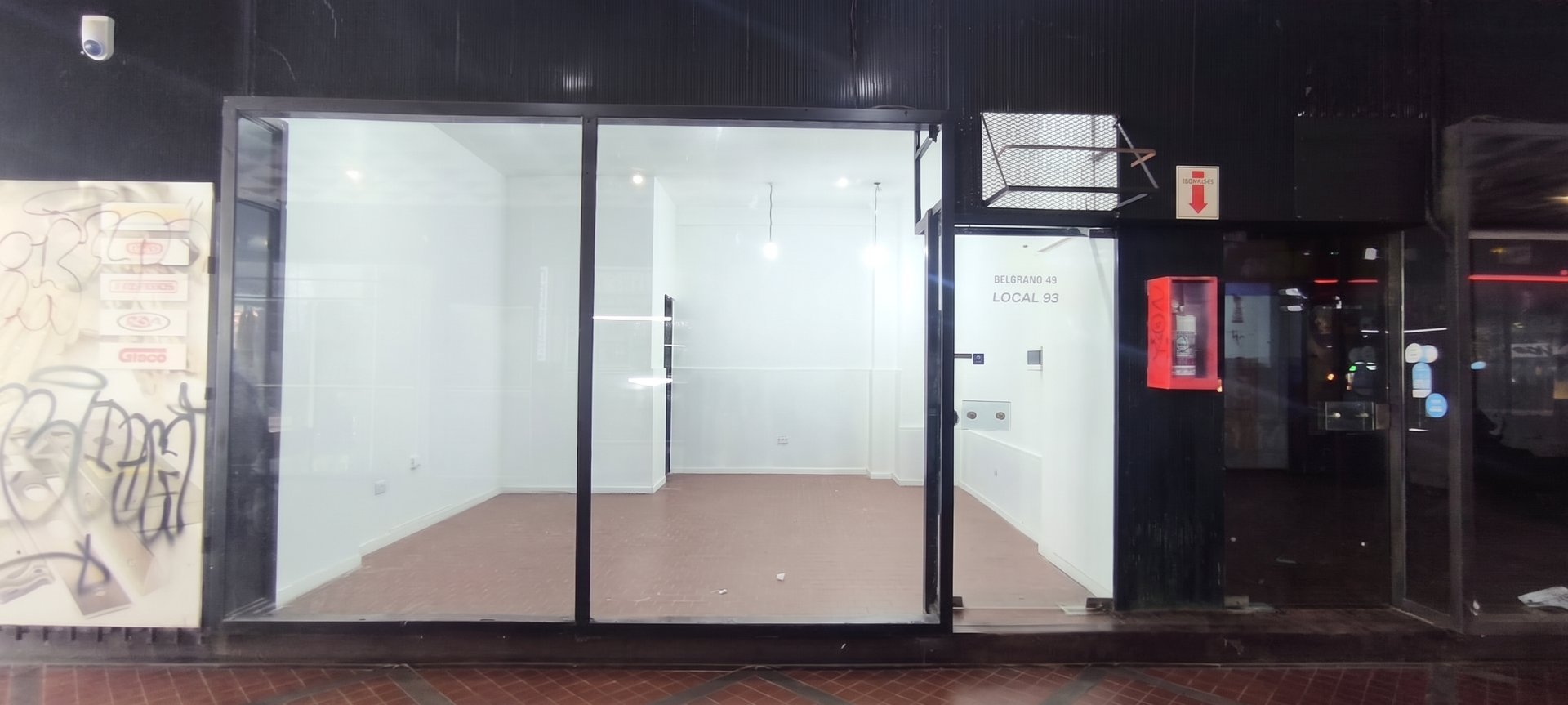 LOCAL EN ALQUILER EN GALERÍA – BELGRANO 49 CENTRO