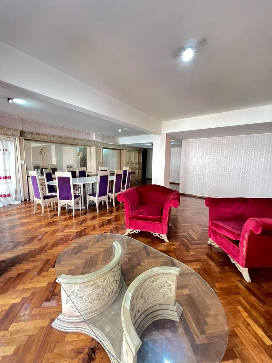 Av. colon 4 habitaciones doble ingreso venta