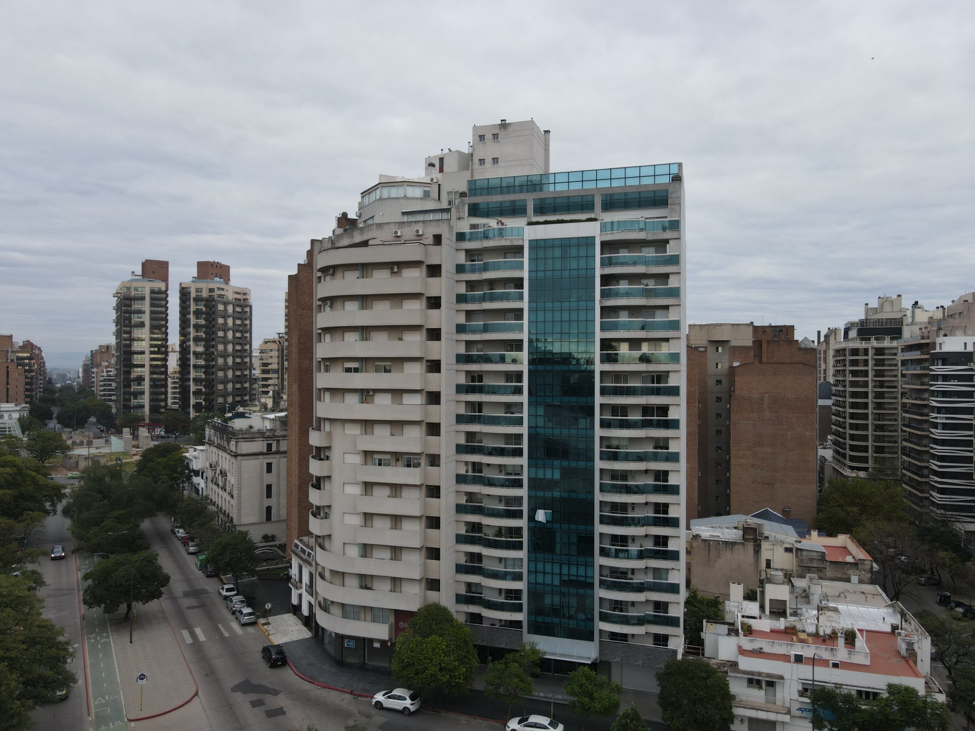 VENTA – Edificio de Categoría en Nueva Córdoba con Amenities y seguridad 24hs
