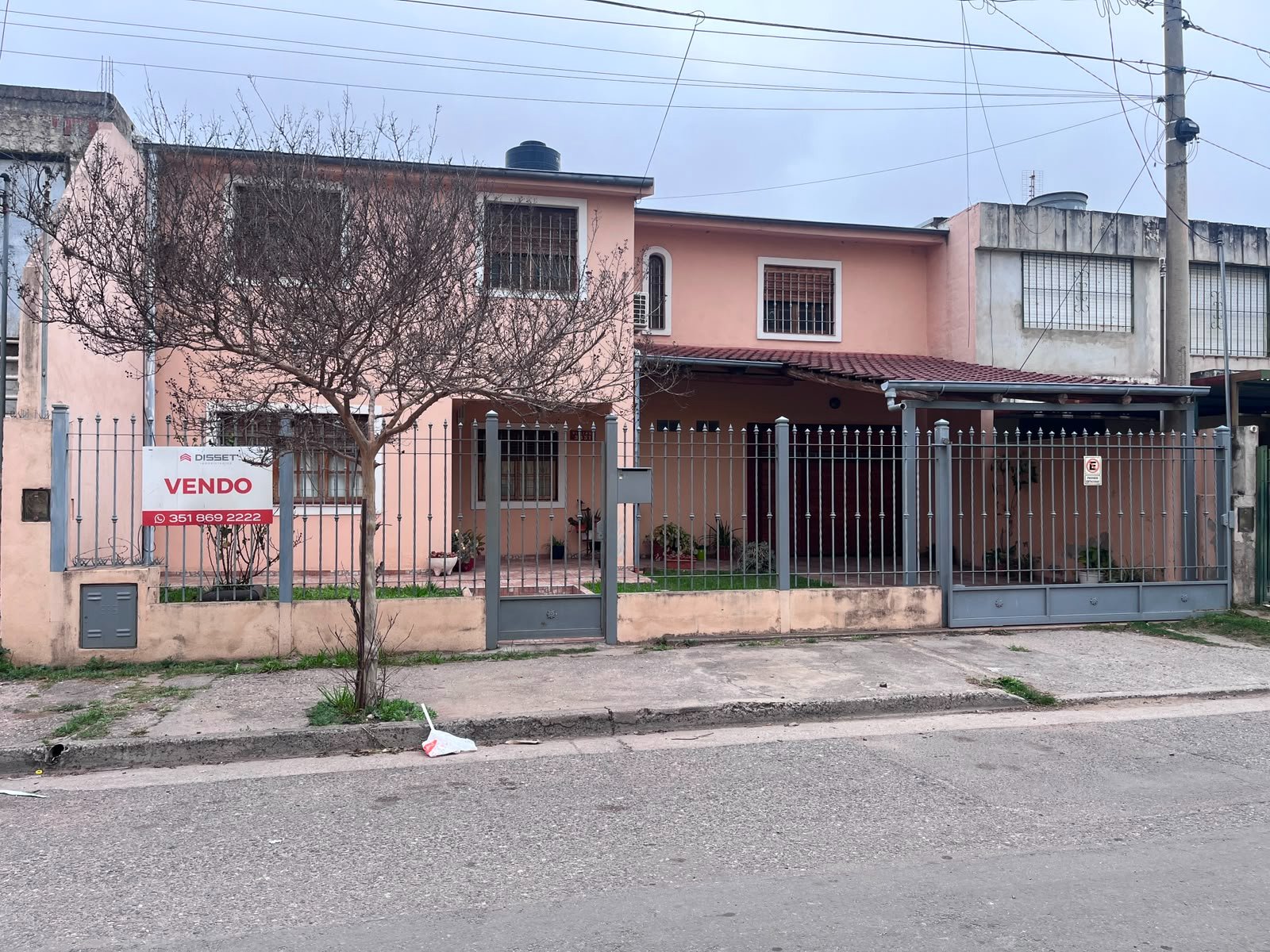 Casa Familiar en Venta en Barrio Los Platanos  4 Dormitorios y Excelente Ubicación