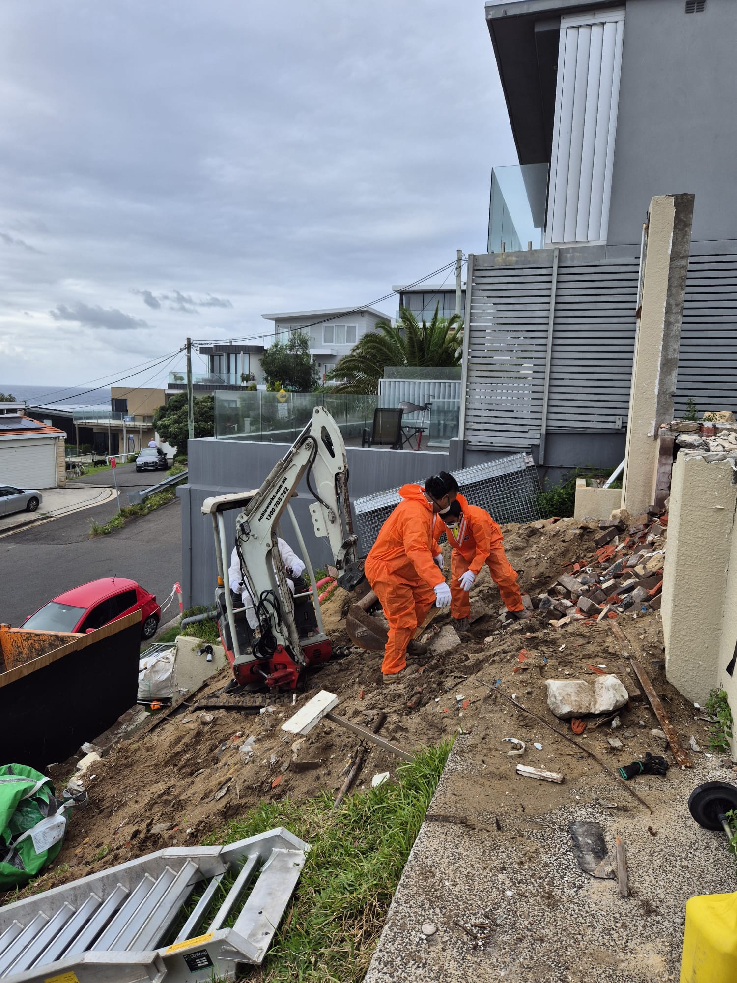 Finding the right asbestos removal services in Sydney: Tips and Tricks | Noble Works Australia
