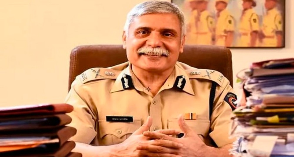 महाराष्ट्र के पूर्व डीजीपी संजय पांडे ने एफआईआर रद्द करने के लिए बॉम्बे हाई कोर्ट में याचिका दायर की