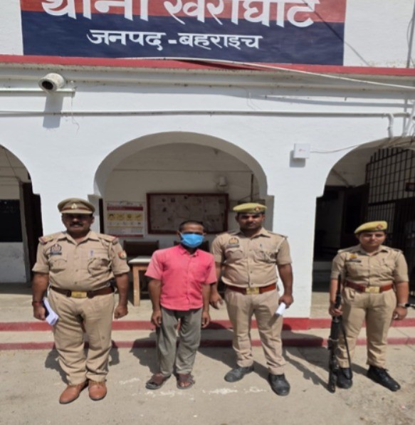 फेसबुक पर मुख्यमंत्री योगी आदित्यनाथ की अमर्यादित फोटो डालना पड़ा भारी, आरोपी गिरफ्तार
