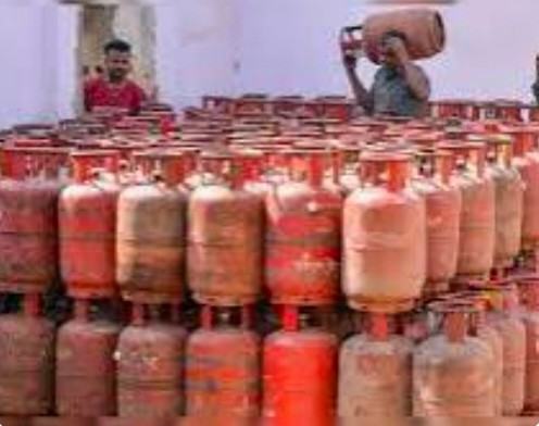 छह हजार खाली गैस सिलेंडर गायब