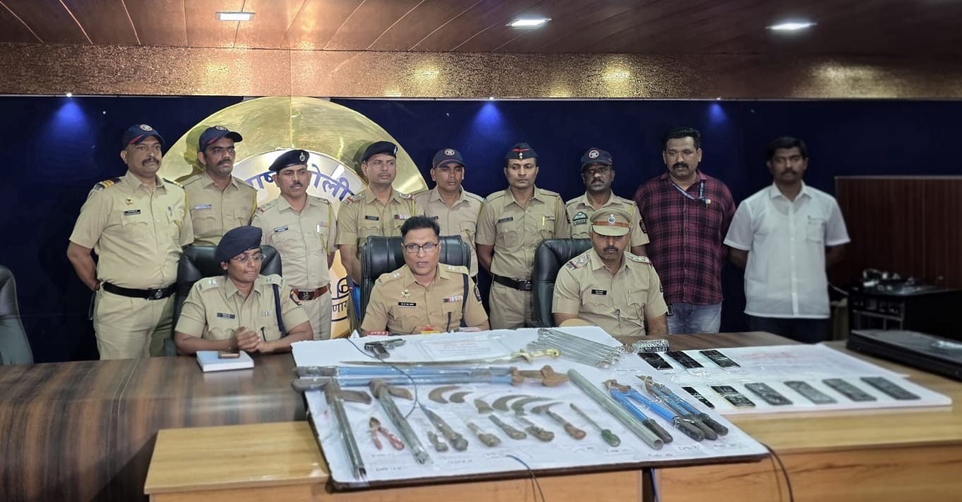 डायल 112 की सूचना पर डकैती का पर्दाफाश, 11 आरोपी गिरफ्तार