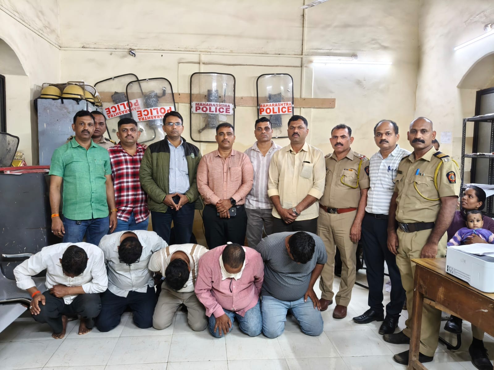 त्र्यंबकेश्वर के तलेगांव में ‘नकली करेंसी’ का पर्दाफाश; तेलंगाना से नाशिक तक जुड़े तार