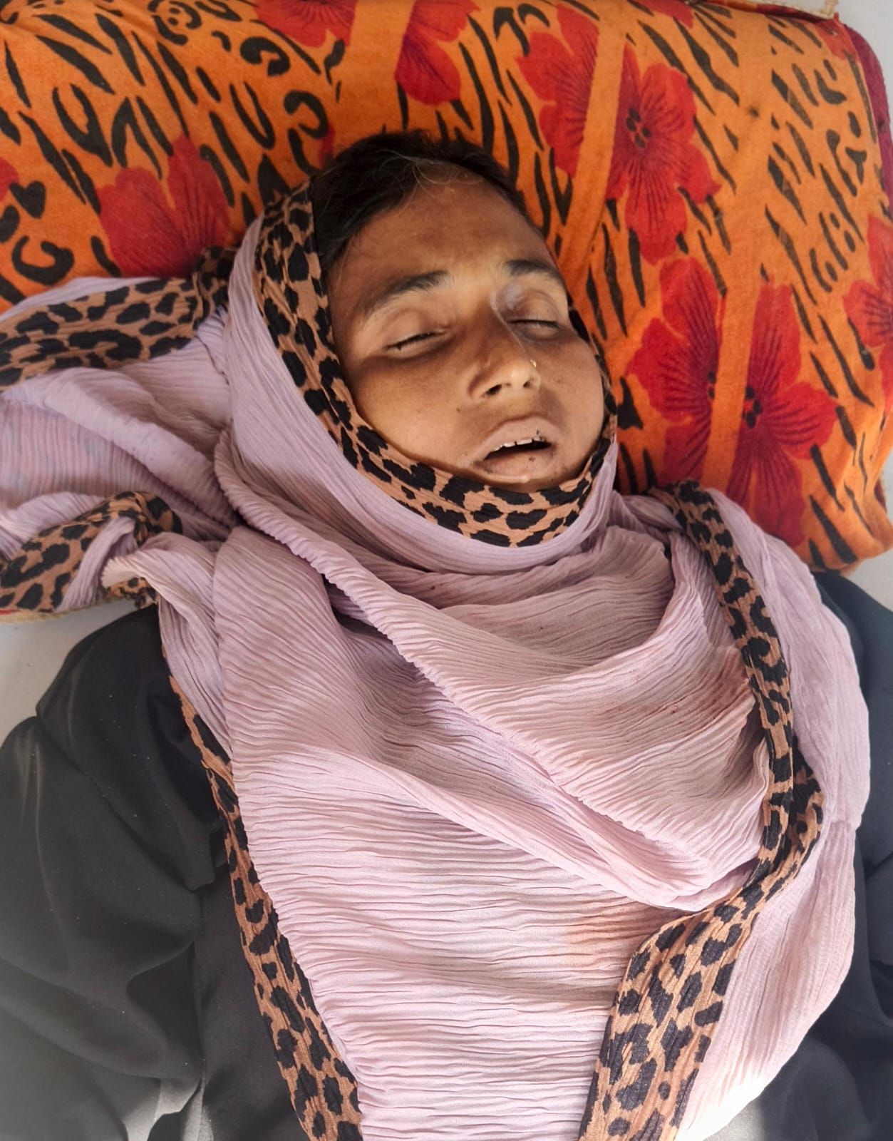 बहराइच में दर्दनाक सड़क हादसा: जनाजे में शामिल होने जा रही महिला की मौत, भतीजा घायल, ट्रैक्टर चालक फरार
