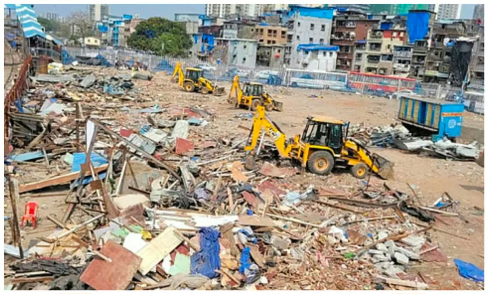 पश्चिमी रेलवे ने PAP पुनर्वास के बाद बांद्रा के गरीब नगर में 94 ढांचों को ध्वस्त किया