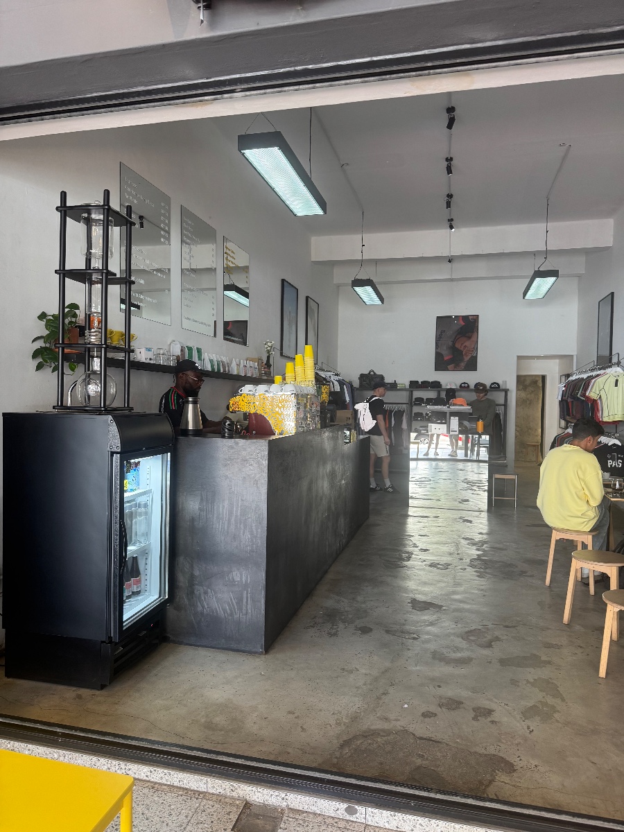 Ollies additional view 2