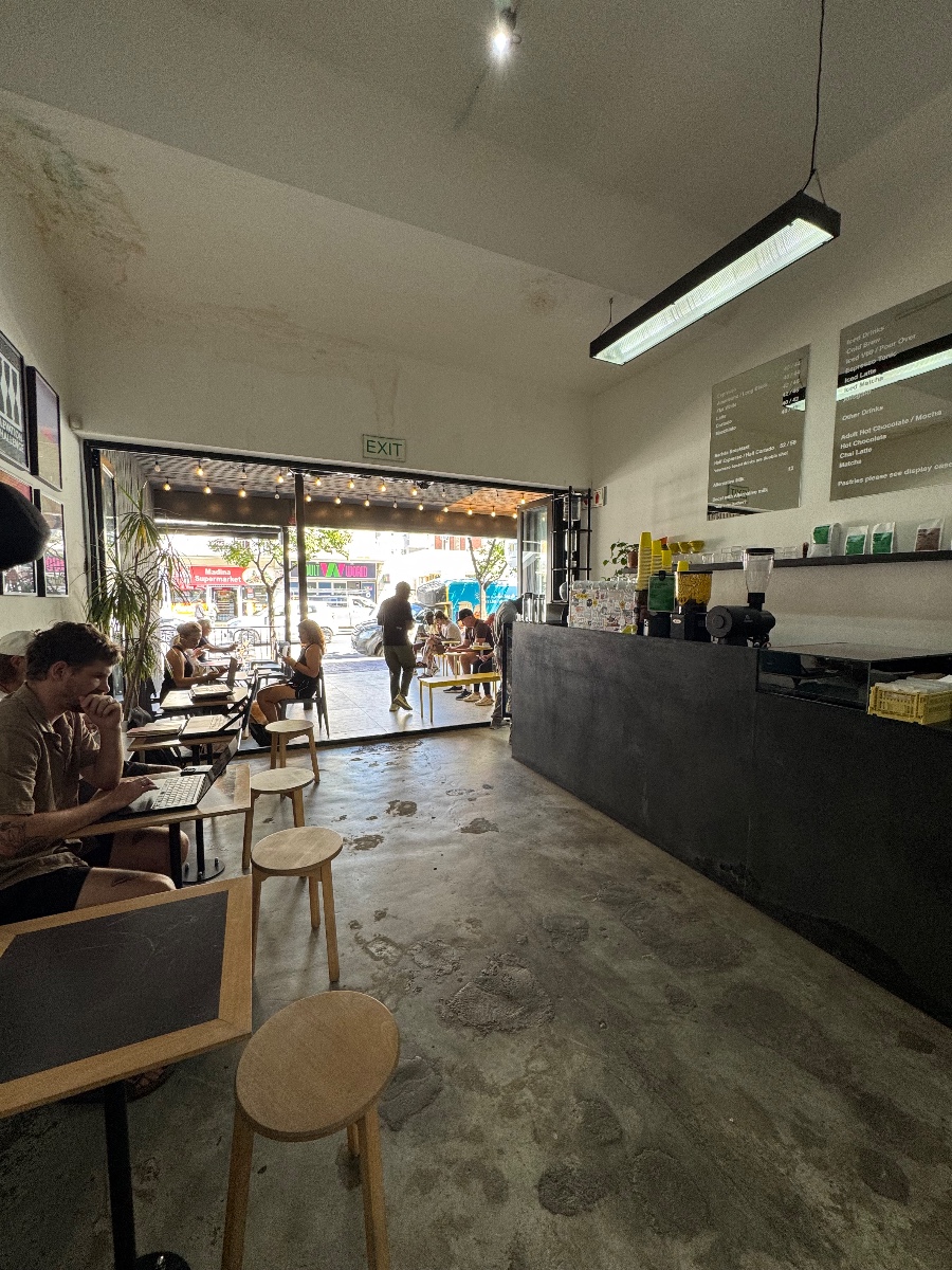 Ollies additional view 4