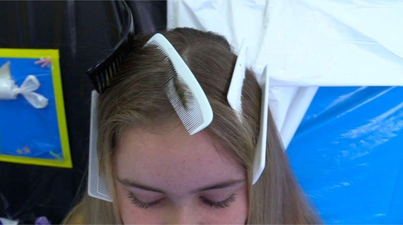 La noia de plàstic 2