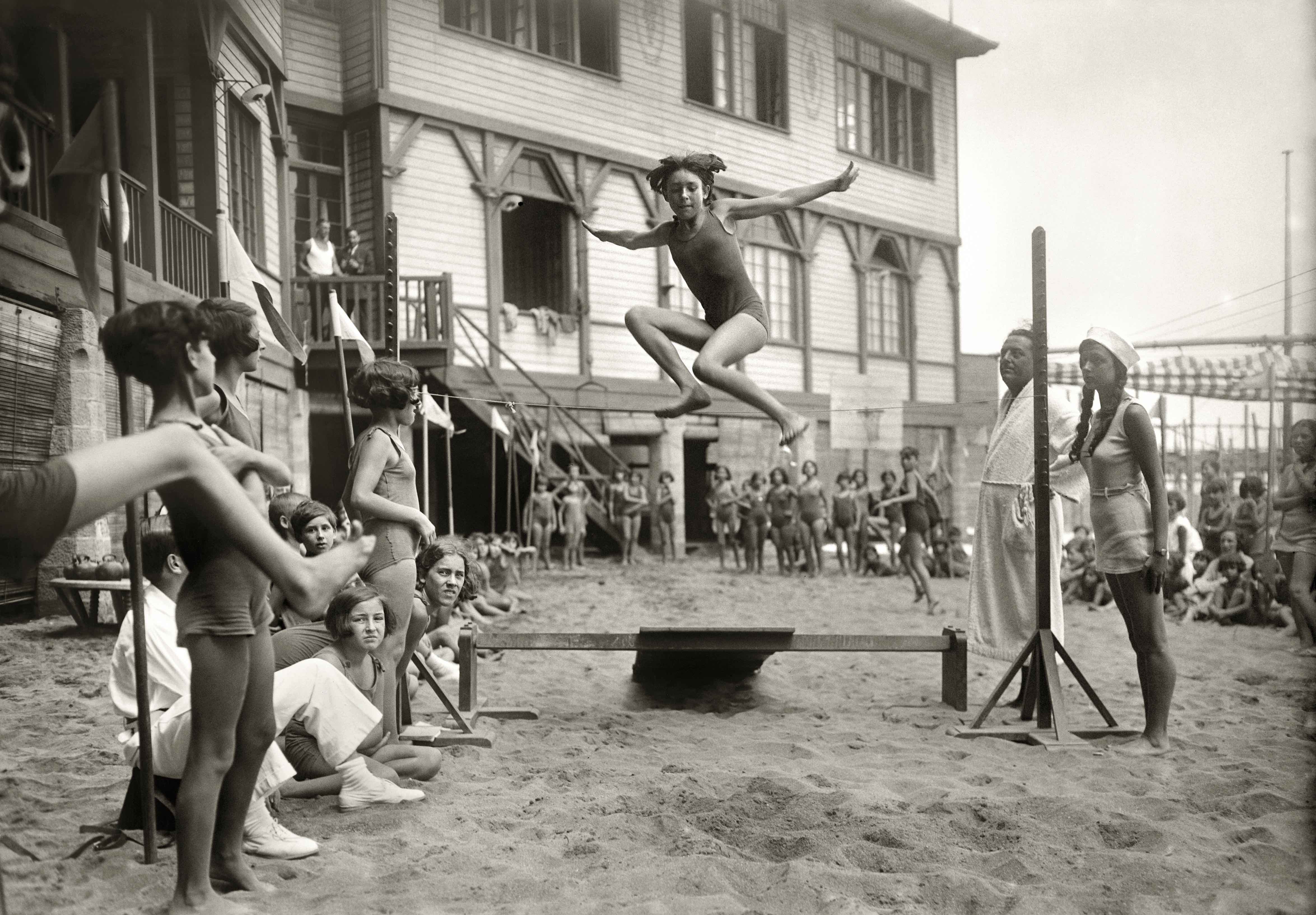 L'Hora dels Infants. Colònies i escoles a l'aire lliure, la revolta educativa a Catalunya