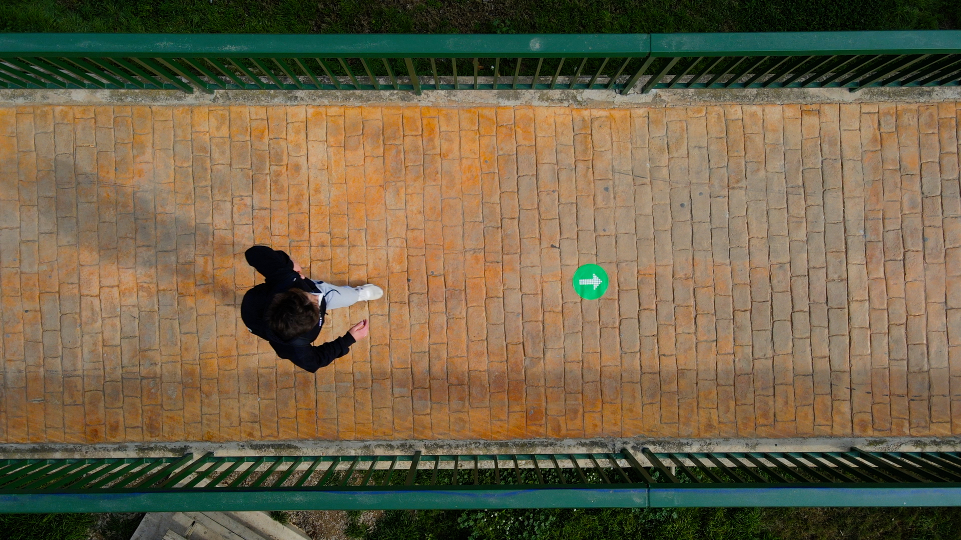 Sentit únic - Capítol 1: "La nova normalitat"