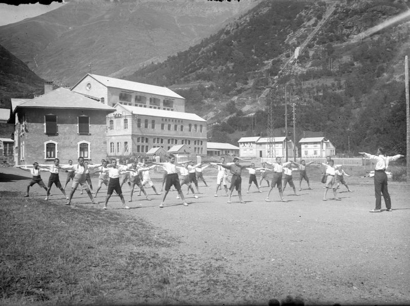 L'Hora dels Infants. Colònies i escoles a l'aire lliure, la revolta educativa a Catalunya 2