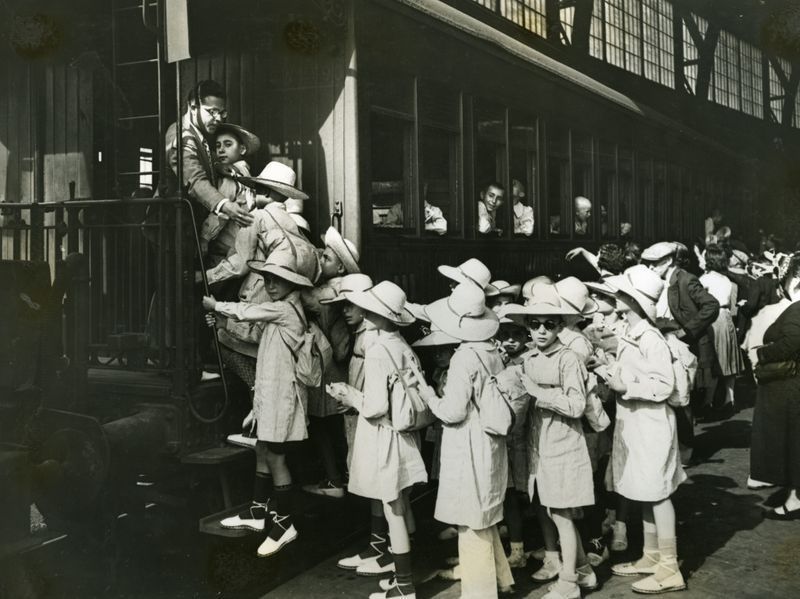 L'Hora dels Infants. Colònies i escoles a l'aire lliure, la revolta educativa a Catalunya 3