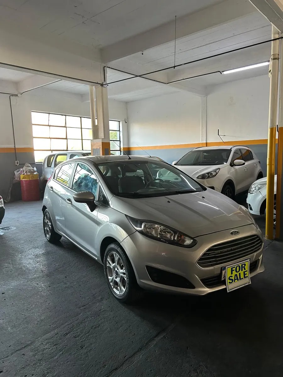 Ford Fiesta Kinetic 1.6 S Plus 2017