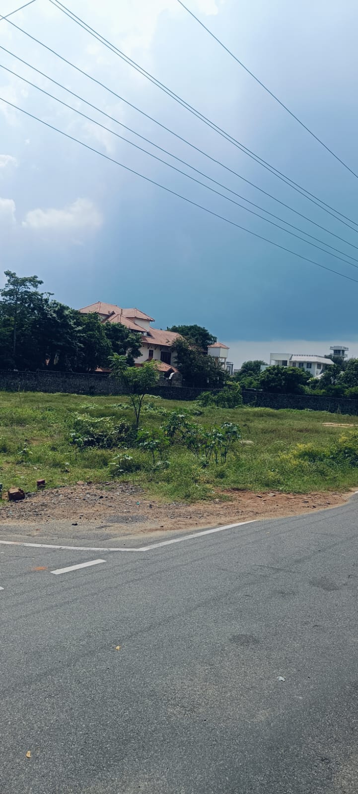 plot-for-sale-in-akkarai