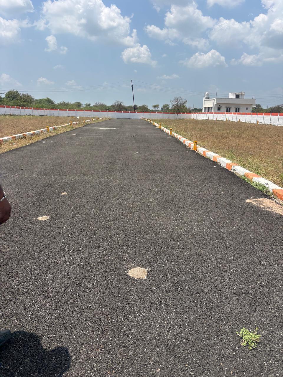Plot in saravana gardens in tiruvallur